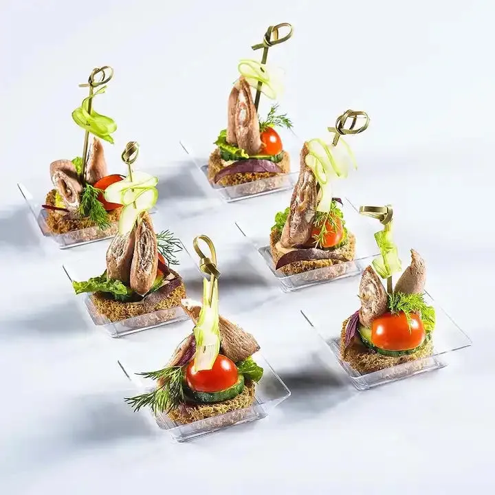 أطباق الحلوى الصغيرة 1 أونصة مع ملعقات تذوق 1 oz Small Dessert Plates with Tasting Spoons Square