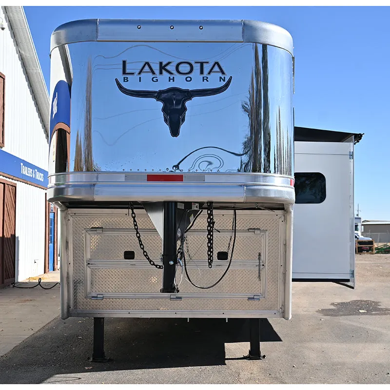 2024 Lakota Bighorn 5 Horse Side Load 16' LQ Triple Axle Integrated Pod