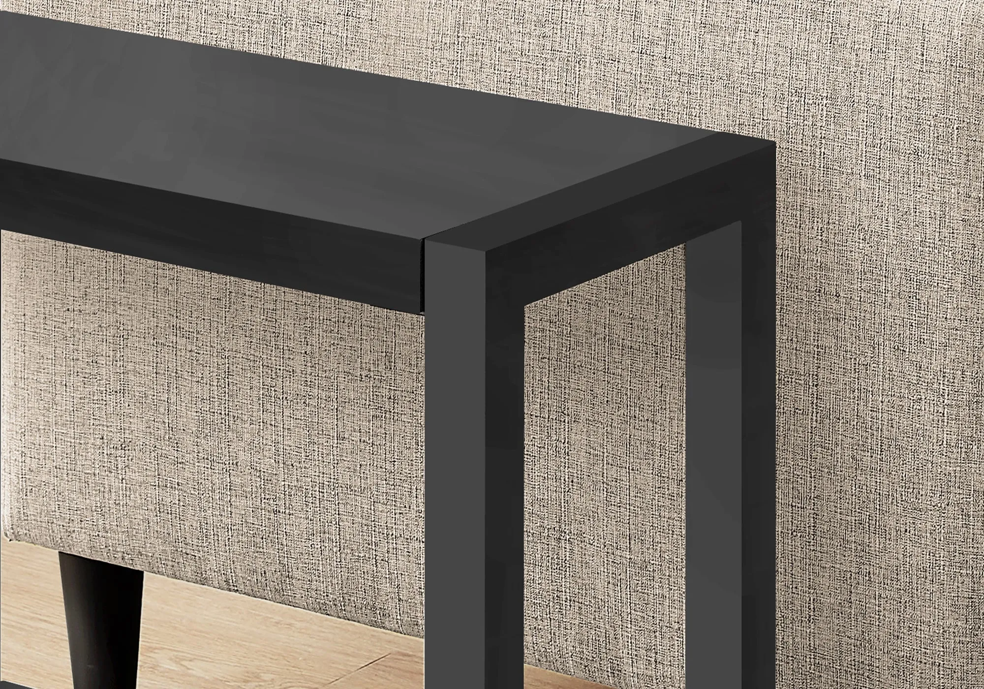 Accent Table - 22"H / Black / Black Metal