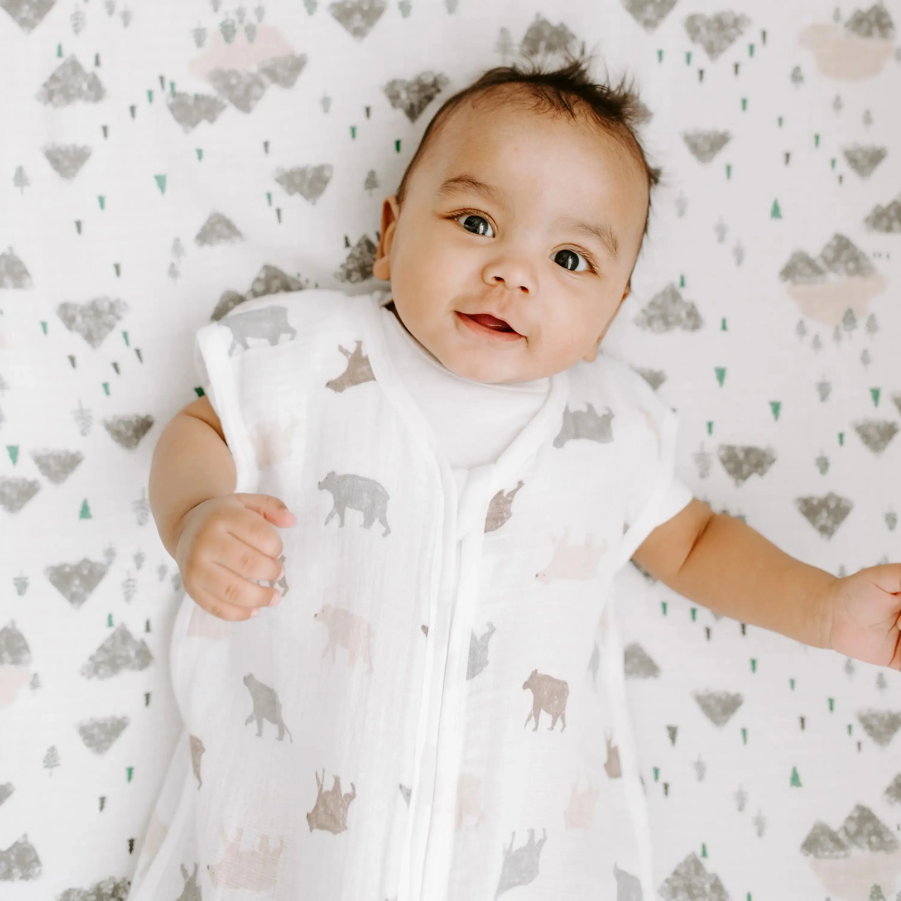 aden   anais Muslin Fitted Crib Sheet