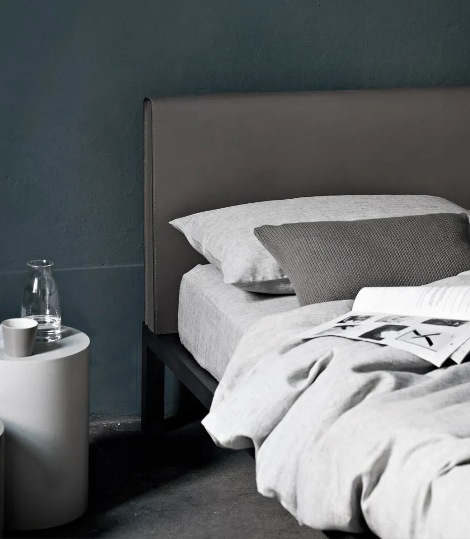 Carnaby Bed