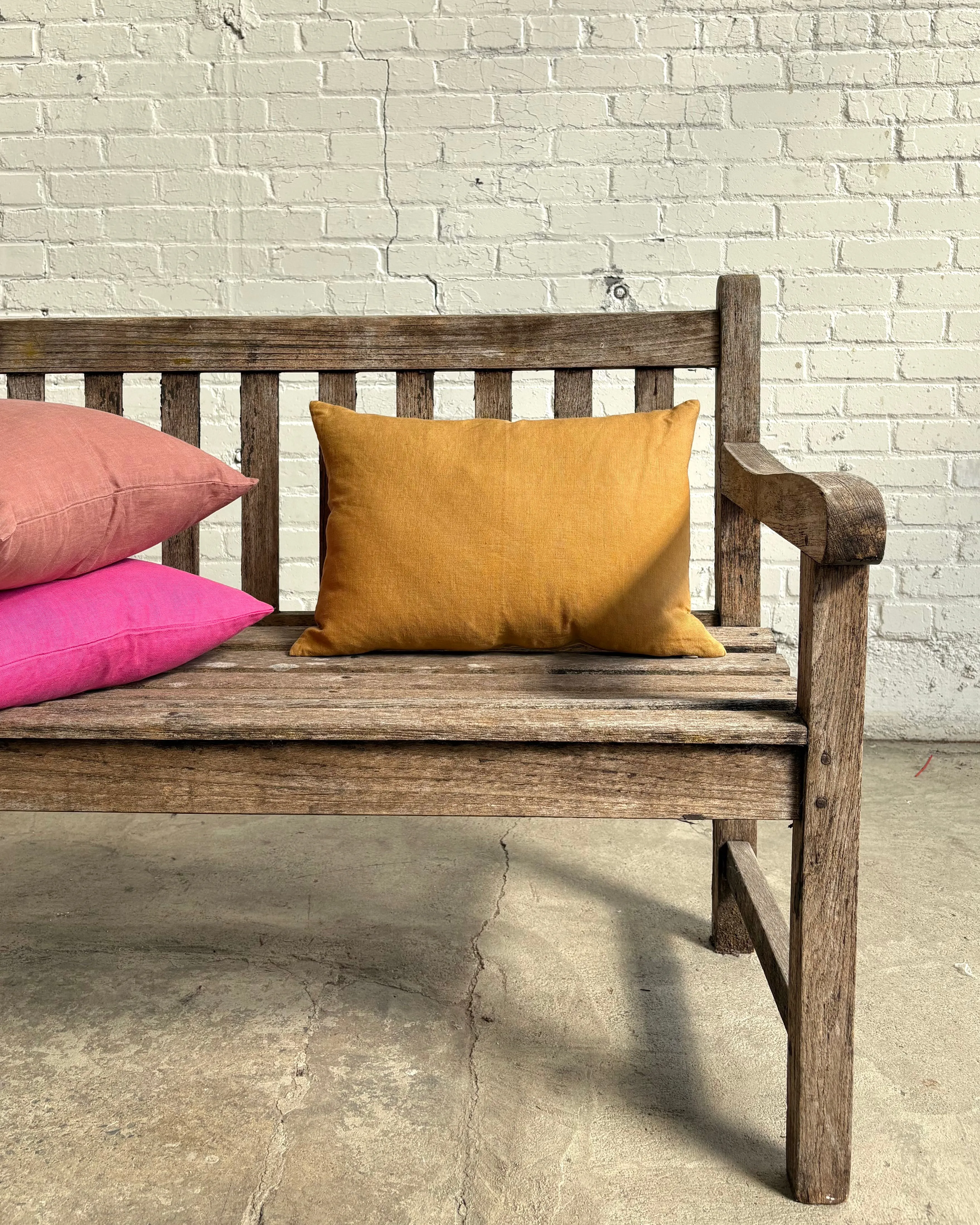 Cushion Cover: 14"x 20"