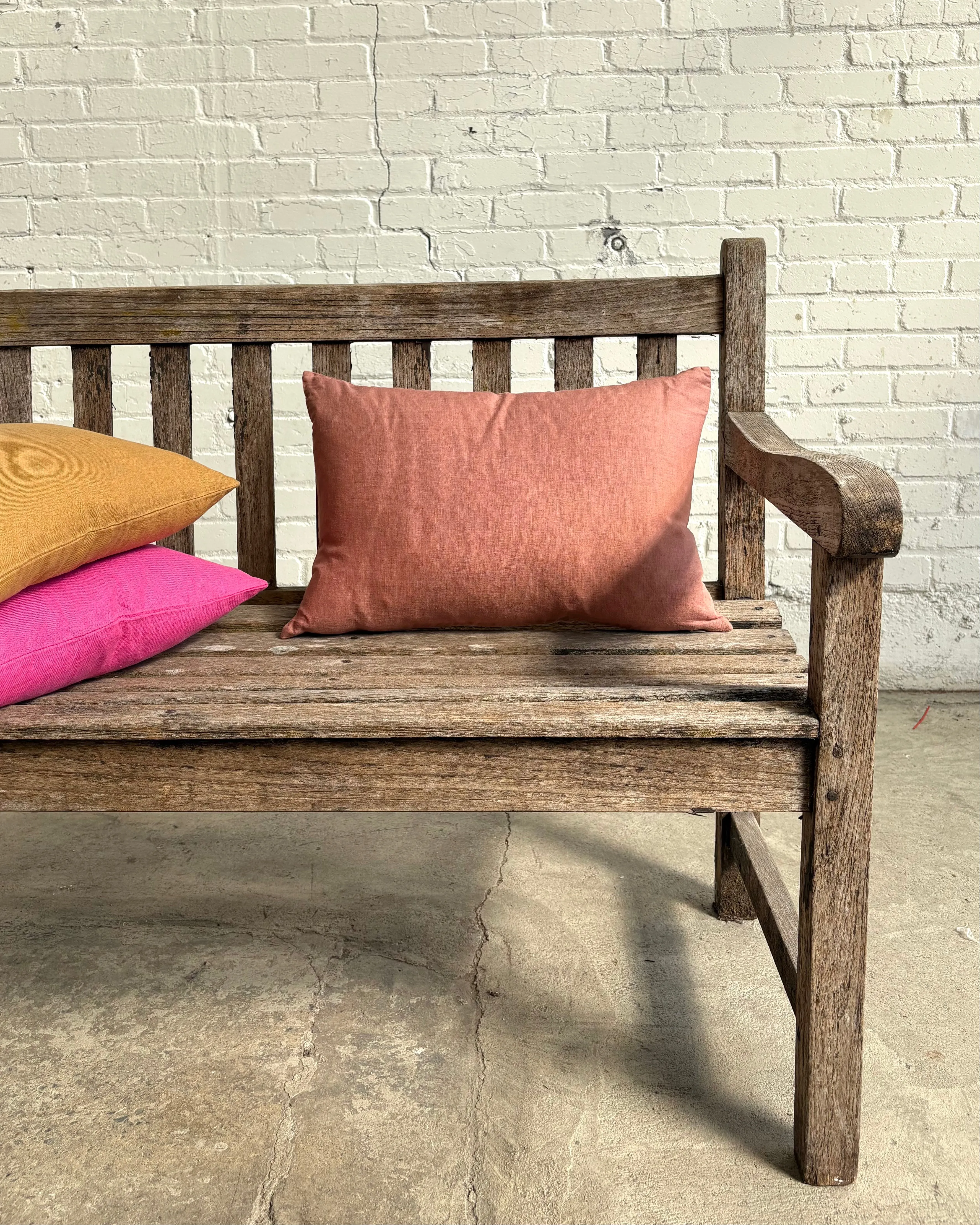 Cushion Cover: 14"x 20"