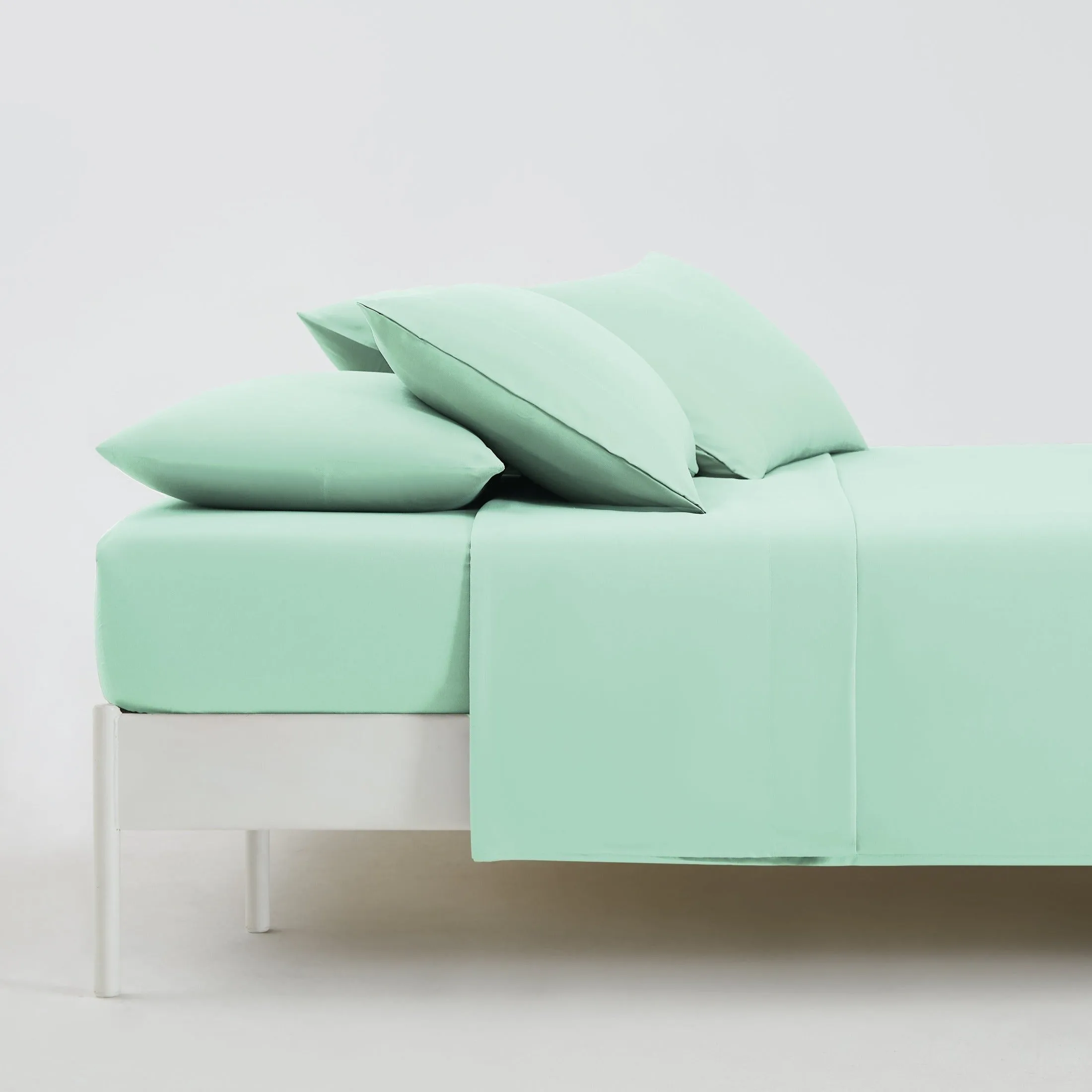 Everyday Essentials 6-Piece Sheet Set in Pastels