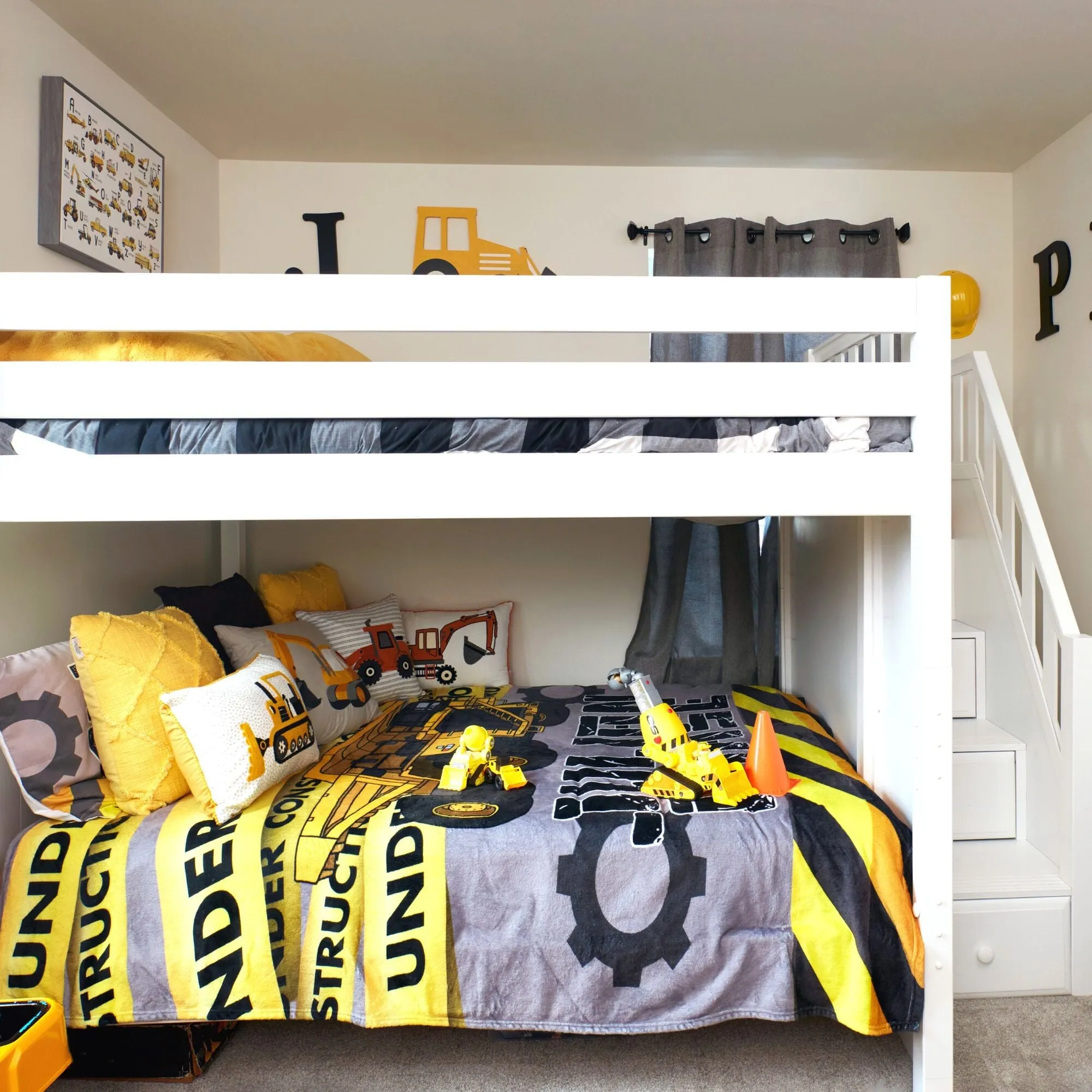 Full Medium Bunk Bed with Stairs