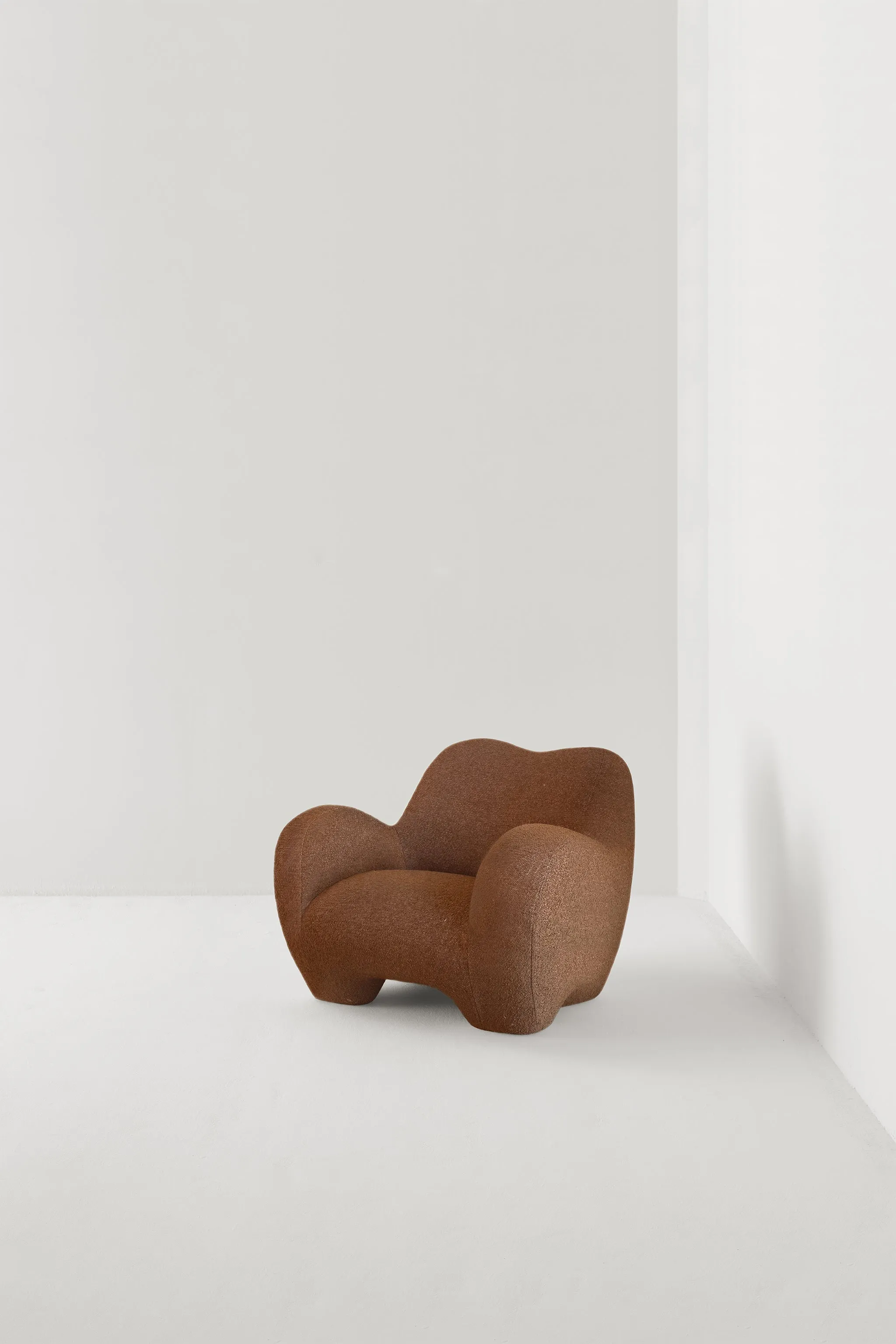 GUMMY ARMCHAIR / ISMAY BOUCLE MASALA