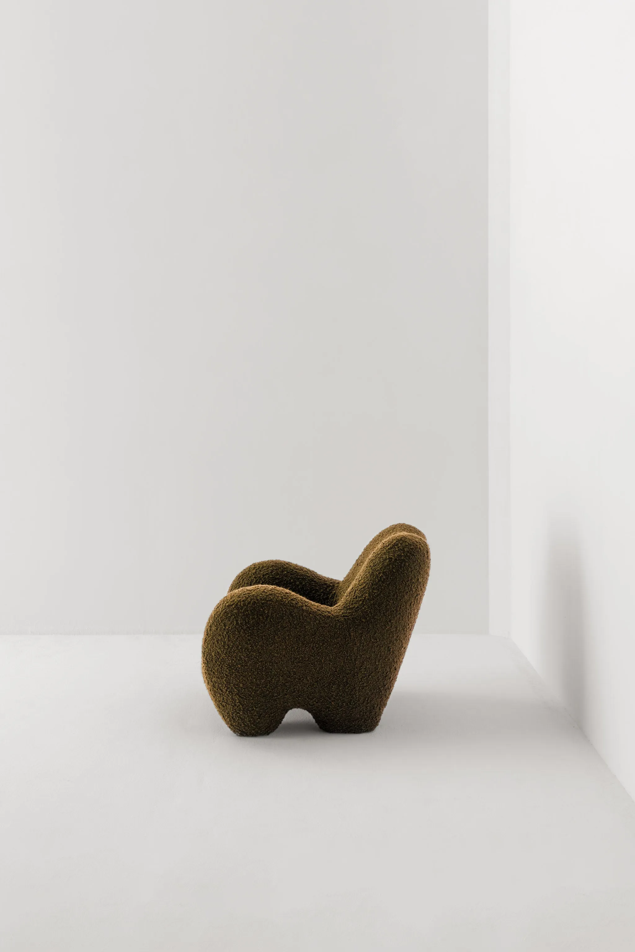 GUMMY ARMCHAIR / OPIO KIWI