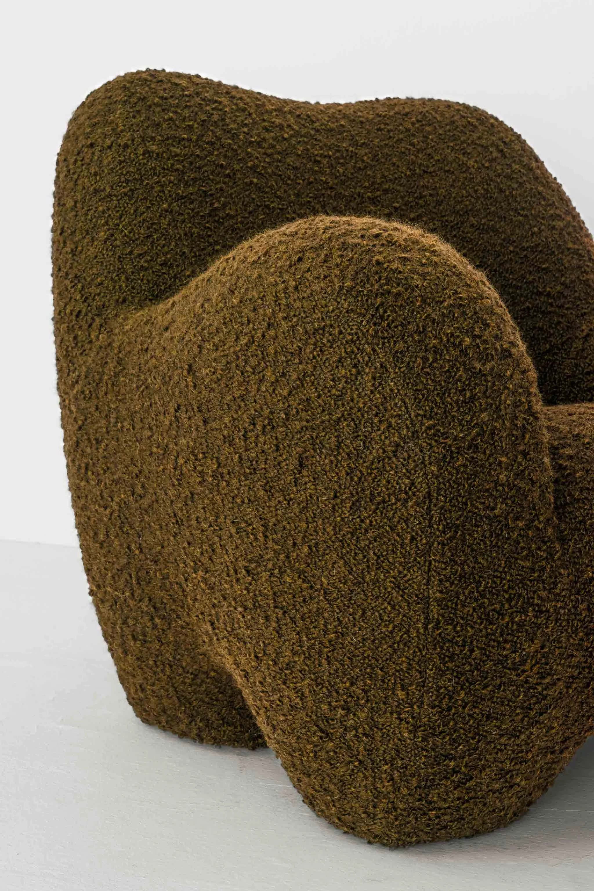 GUMMY ARMCHAIR / OPIO KIWI
