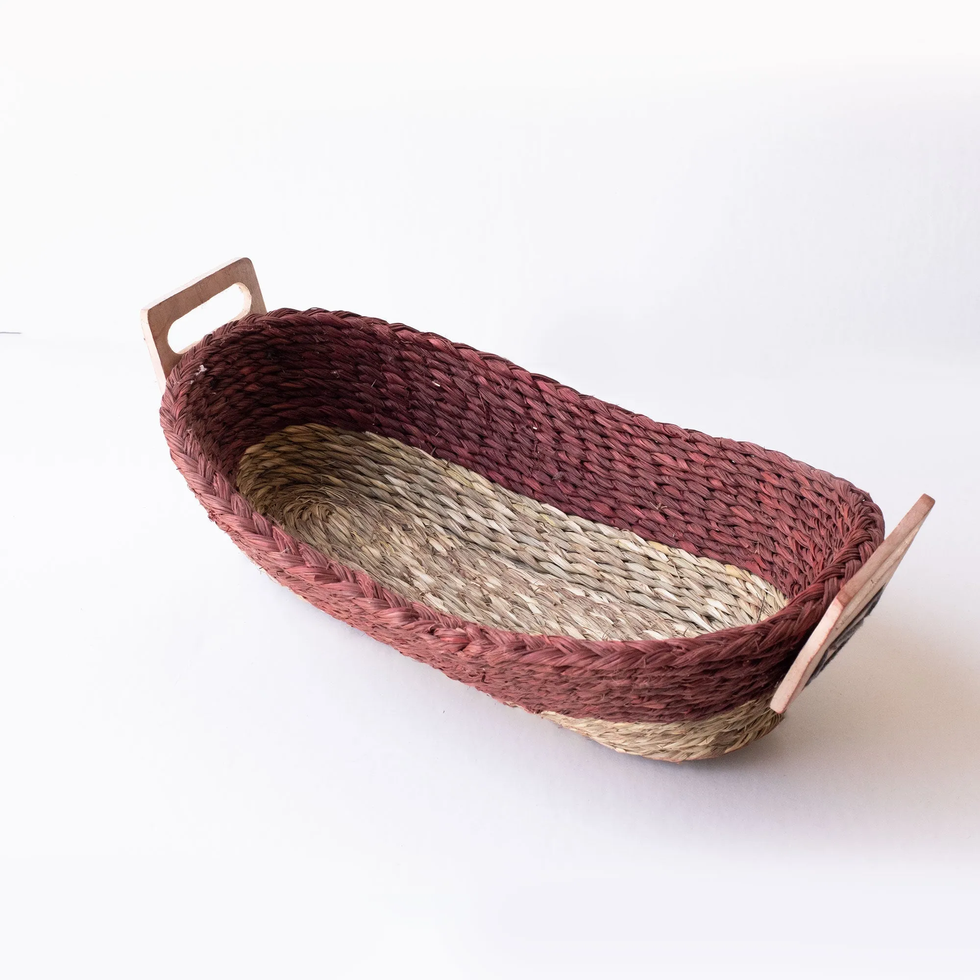 Handwoven sabai grass dual color bread basket