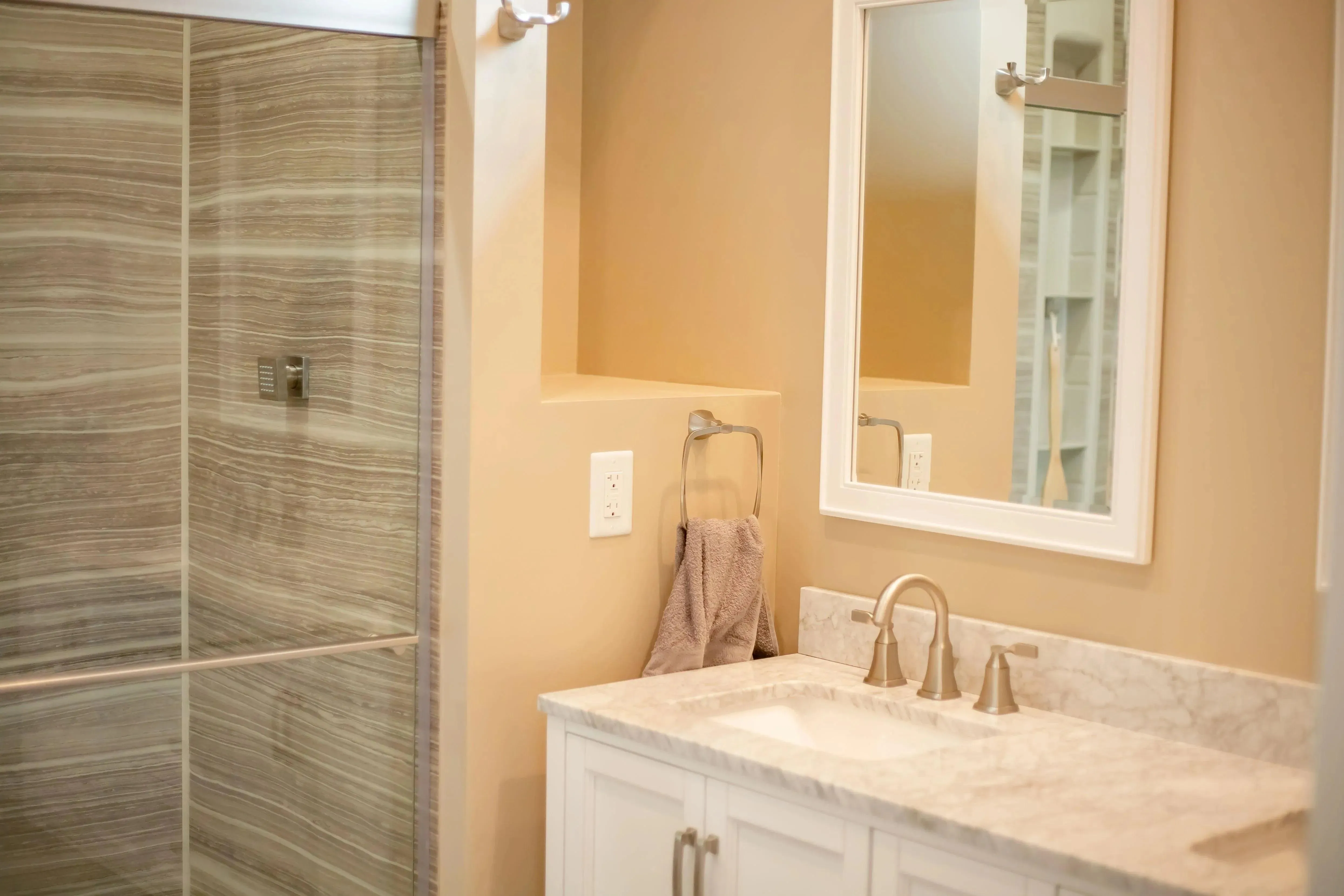 Inviting Three-Bedroom Home with Bonus Room