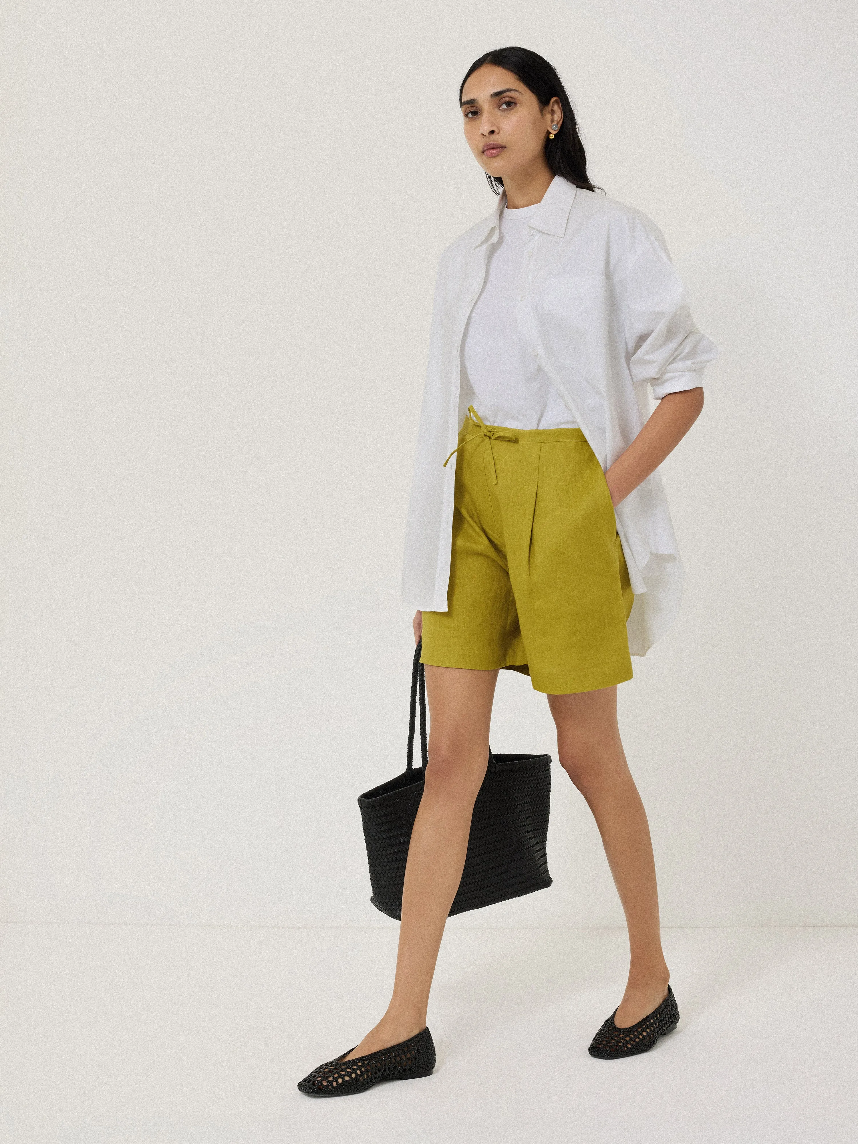 Linen Bermuda Short | Green