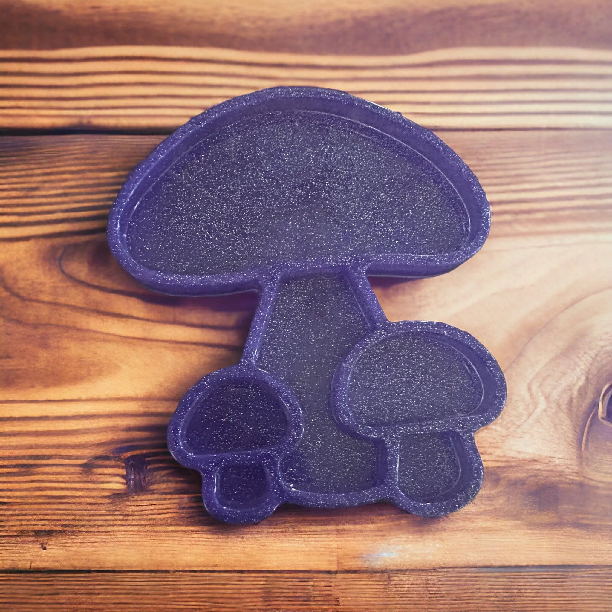 Mushroom dice trays