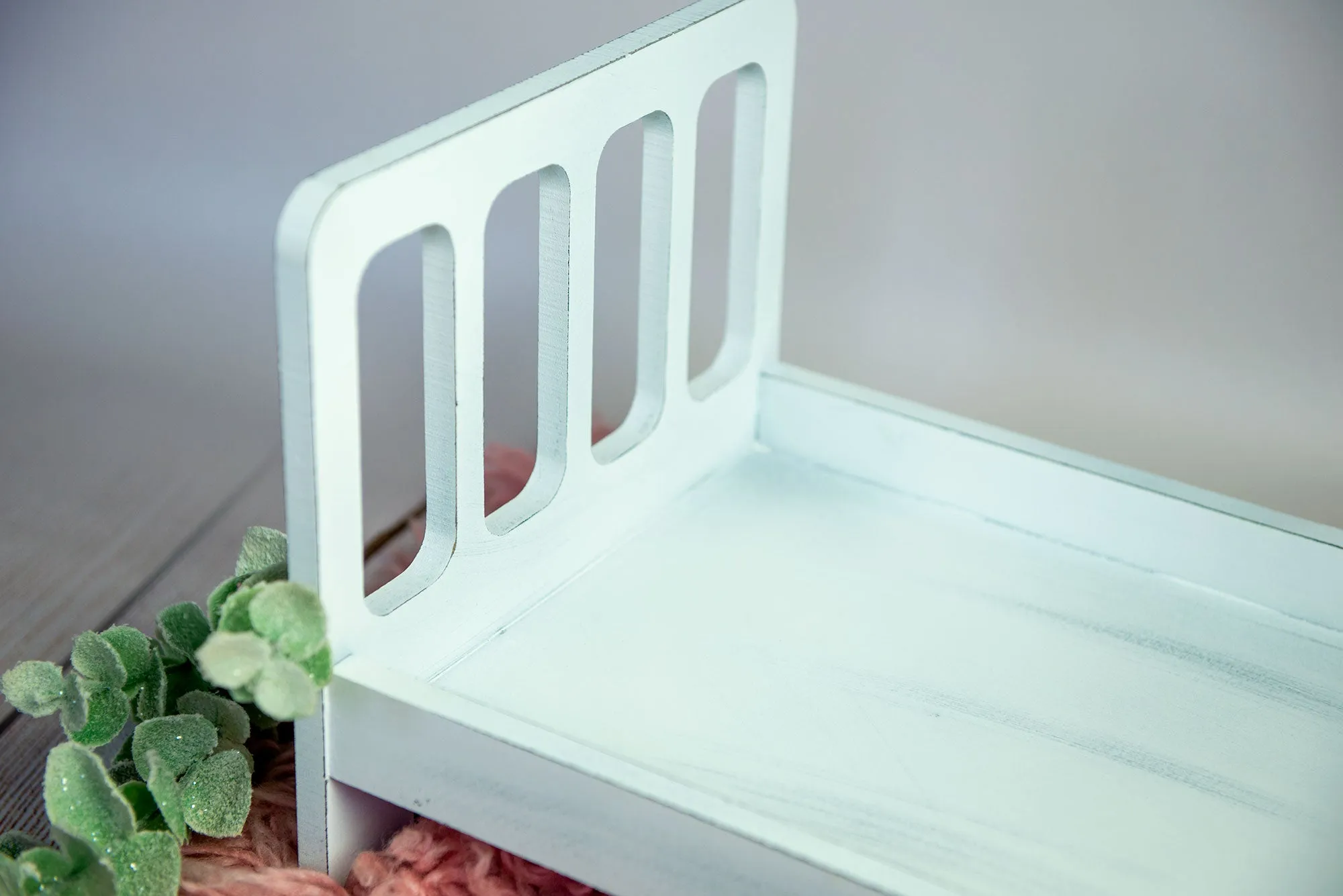 Rustic Bed - Straight Headboard with Curved Spindles - White