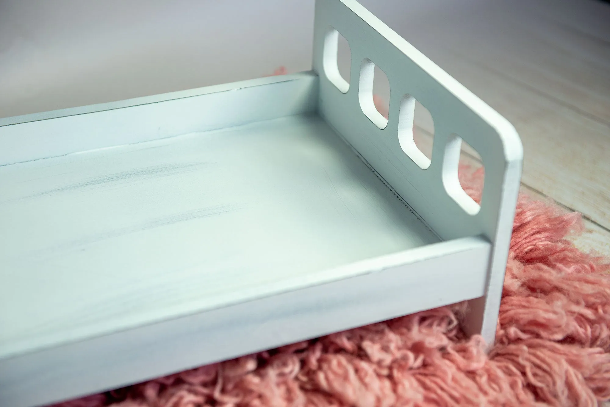 Rustic Bed - Straight Headboard with Curved Spindles - White