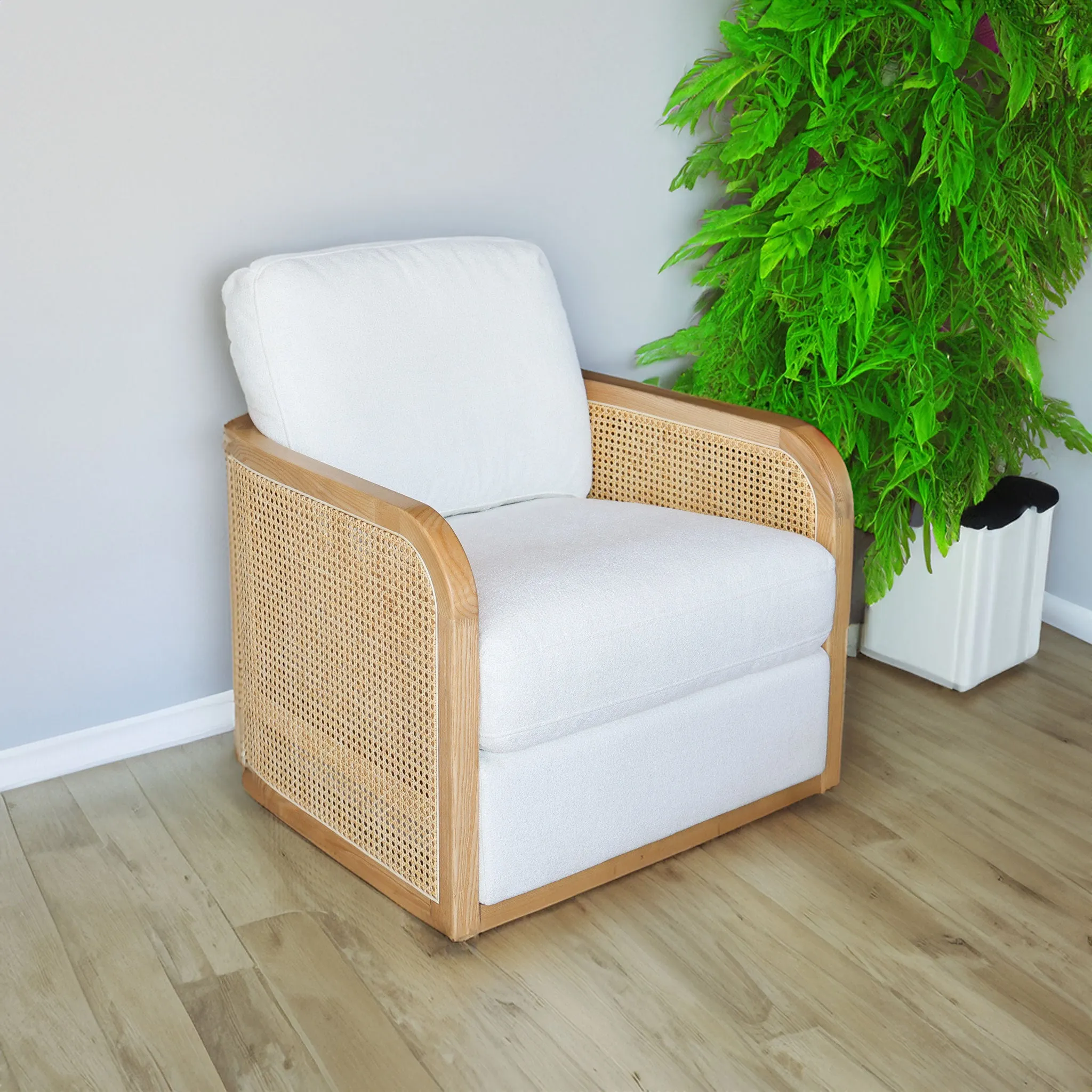 Savannah Swivel Chair