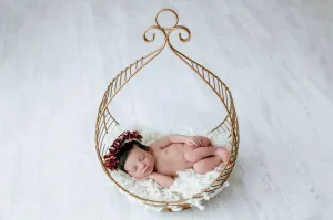 Vintage Bed - Hanging Drop - Gold