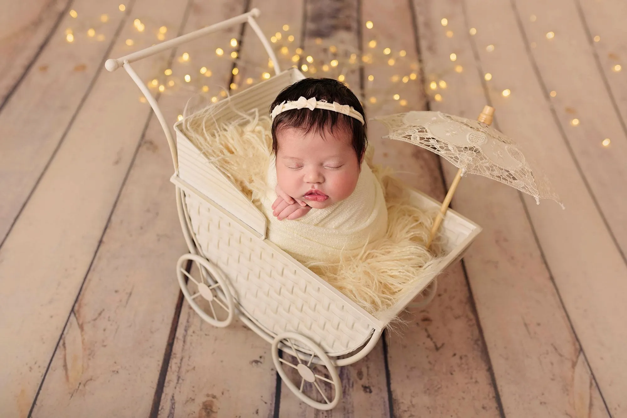 Vintage Stroller - White Model 1